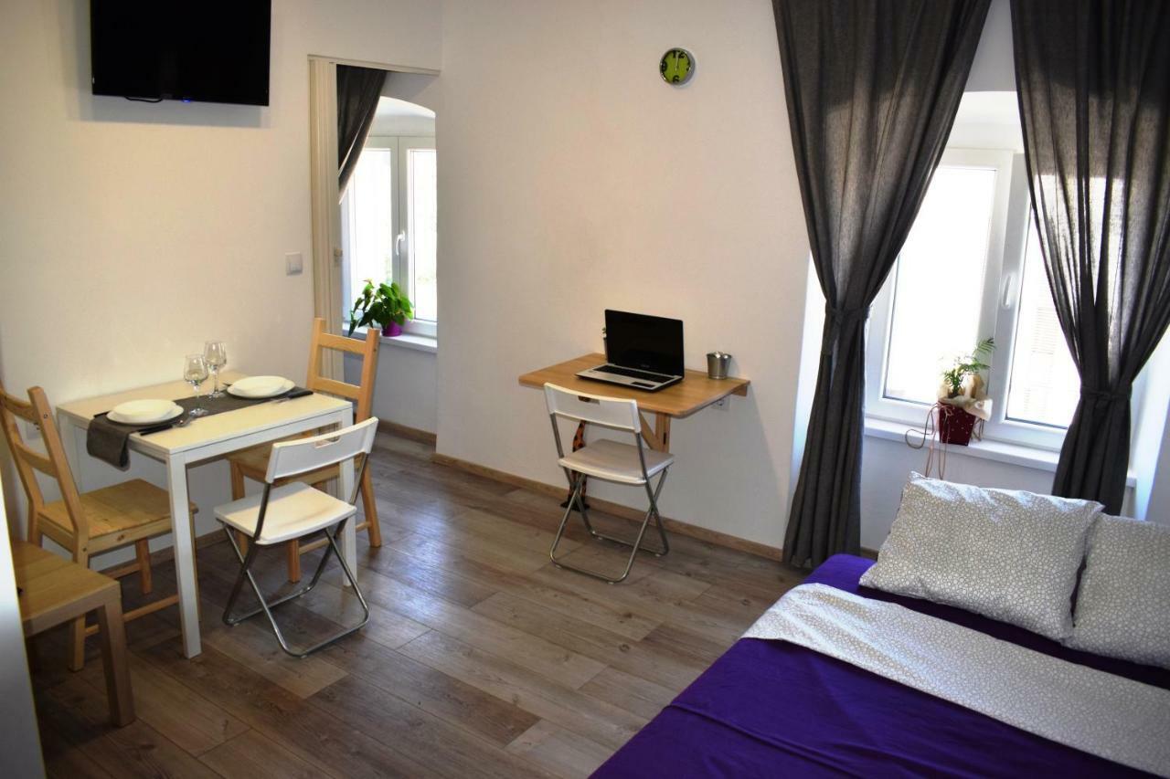 Apartman "Nicole" Pola Esterno foto